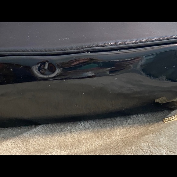 Lancôme Beauty Bundle with Parisian Makeup bag - Picture 12 of 13